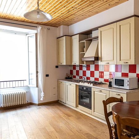 Magico Loft Nel Centro Storico Apartman Toscolano-Maderno Kültér fotó